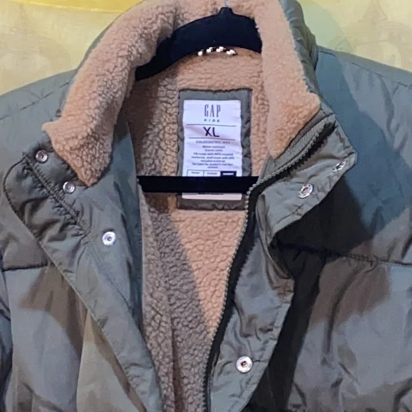 BOYS GAP KIDS COLD-CONTROL WATER RESISTANT OLIVE GREEN BOMBER JACKET SZ XL